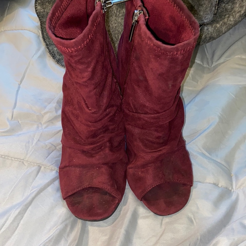 Maroon open toed wedge booties
